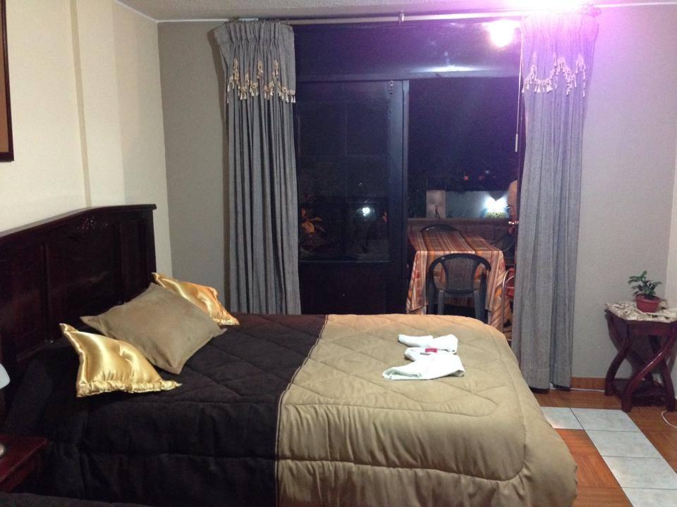 Hostal Jora Continental Cotacachi Δωμάτιο φωτογραφία