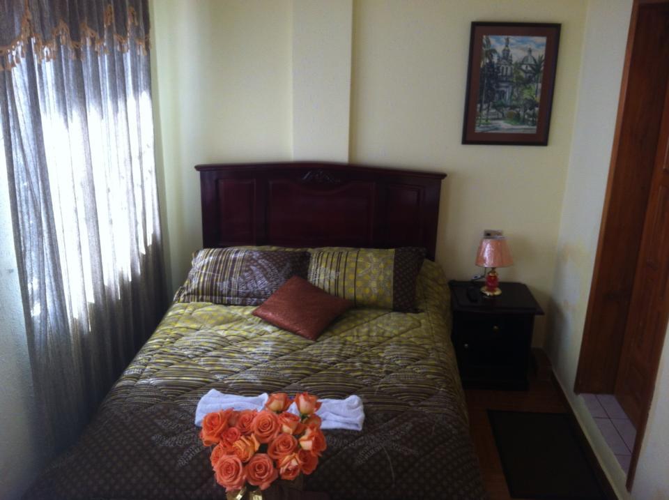 Hostal Jora Continental Cotacachi Δωμάτιο φωτογραφία